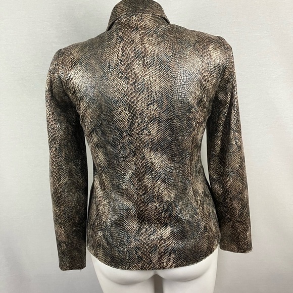 Betty Barclay Faux Snakeskin Blazer - Picture 5 of 8